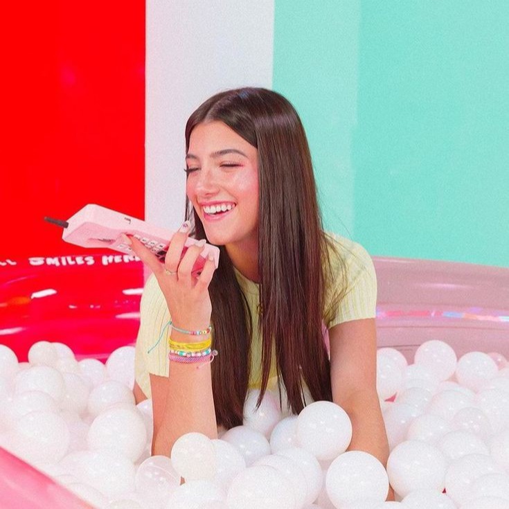 Script - 𝐒𝐈𝐍𝐆𝐄𝐑 𝐃𝐑 thumbnail