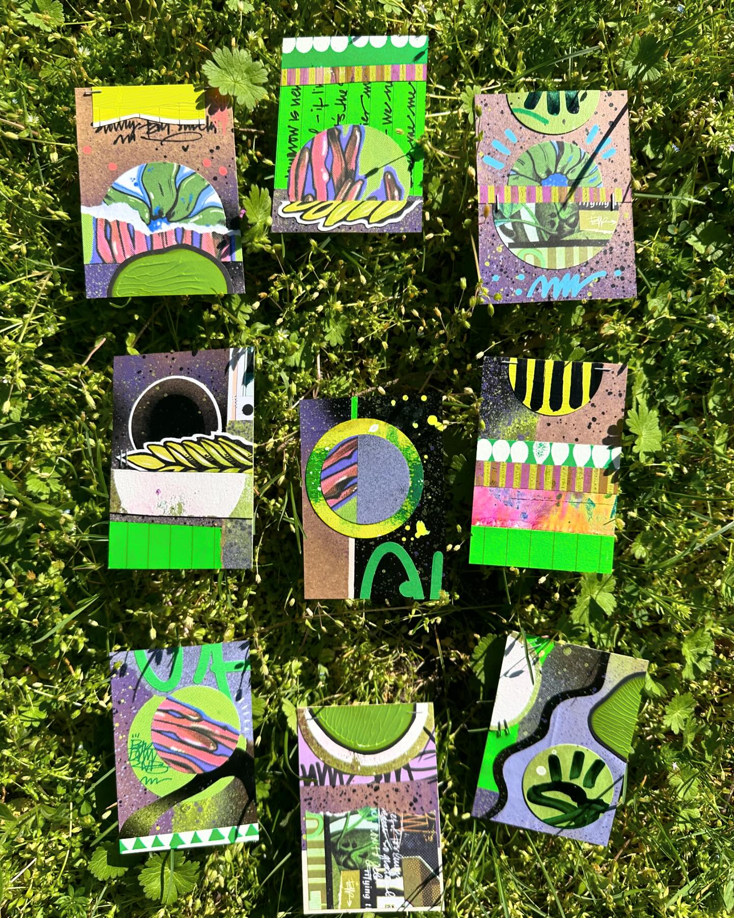Here are my Spring ATCs! It felt nice to photograph them in the sunshine.🌞 I have been really pushing myself, even thoug