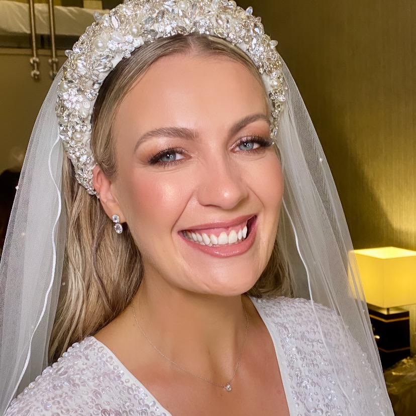 Bridal Makeup - Info & Booking thumbnail