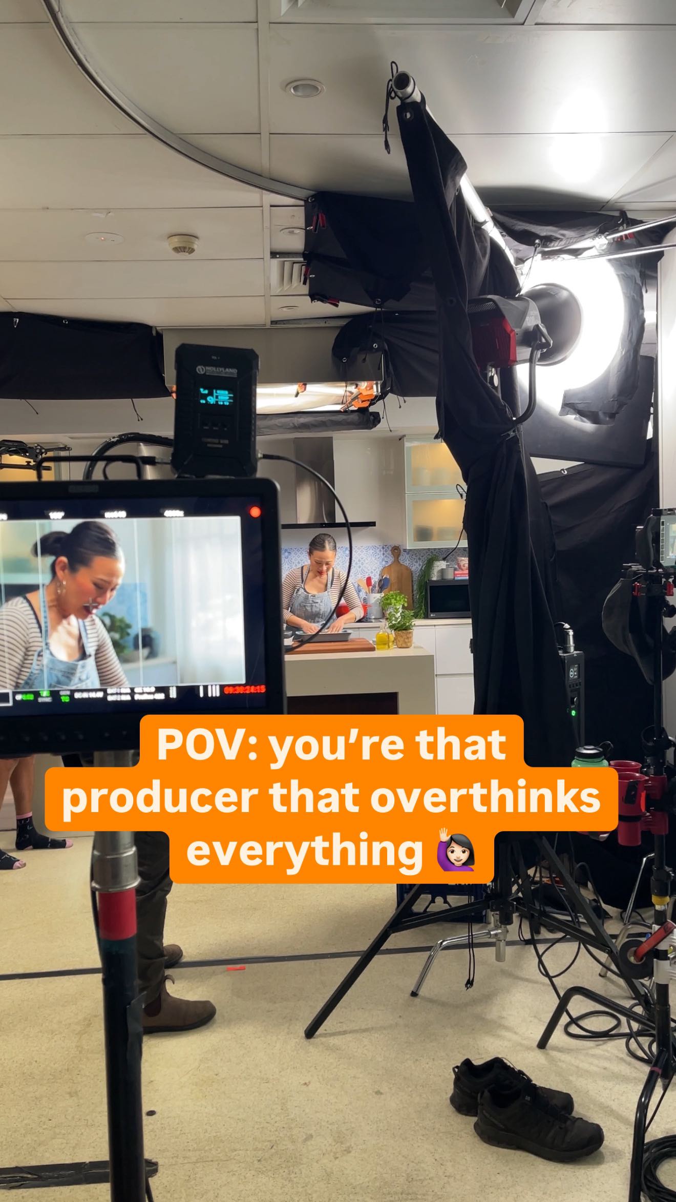 BTS 🧡 Surrounded by the best team here’s a hint of the vibes we created on set!
A trick to making BTS reels from your s