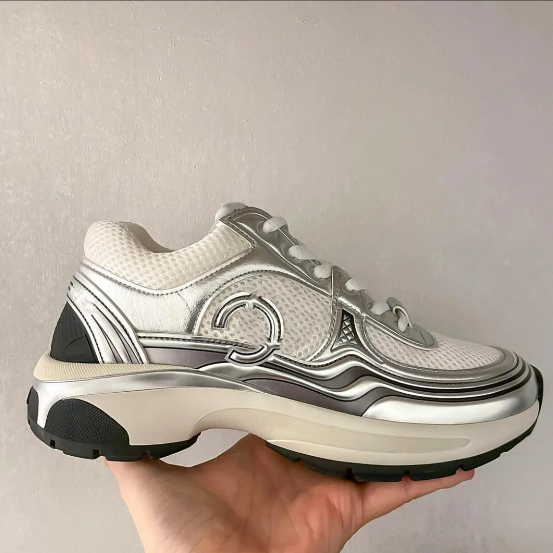 Chanel Sneakers SILVER thumbnail