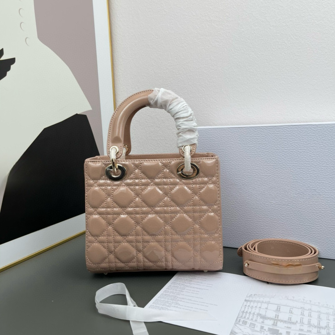 Dior- Lady Dior thumbnail