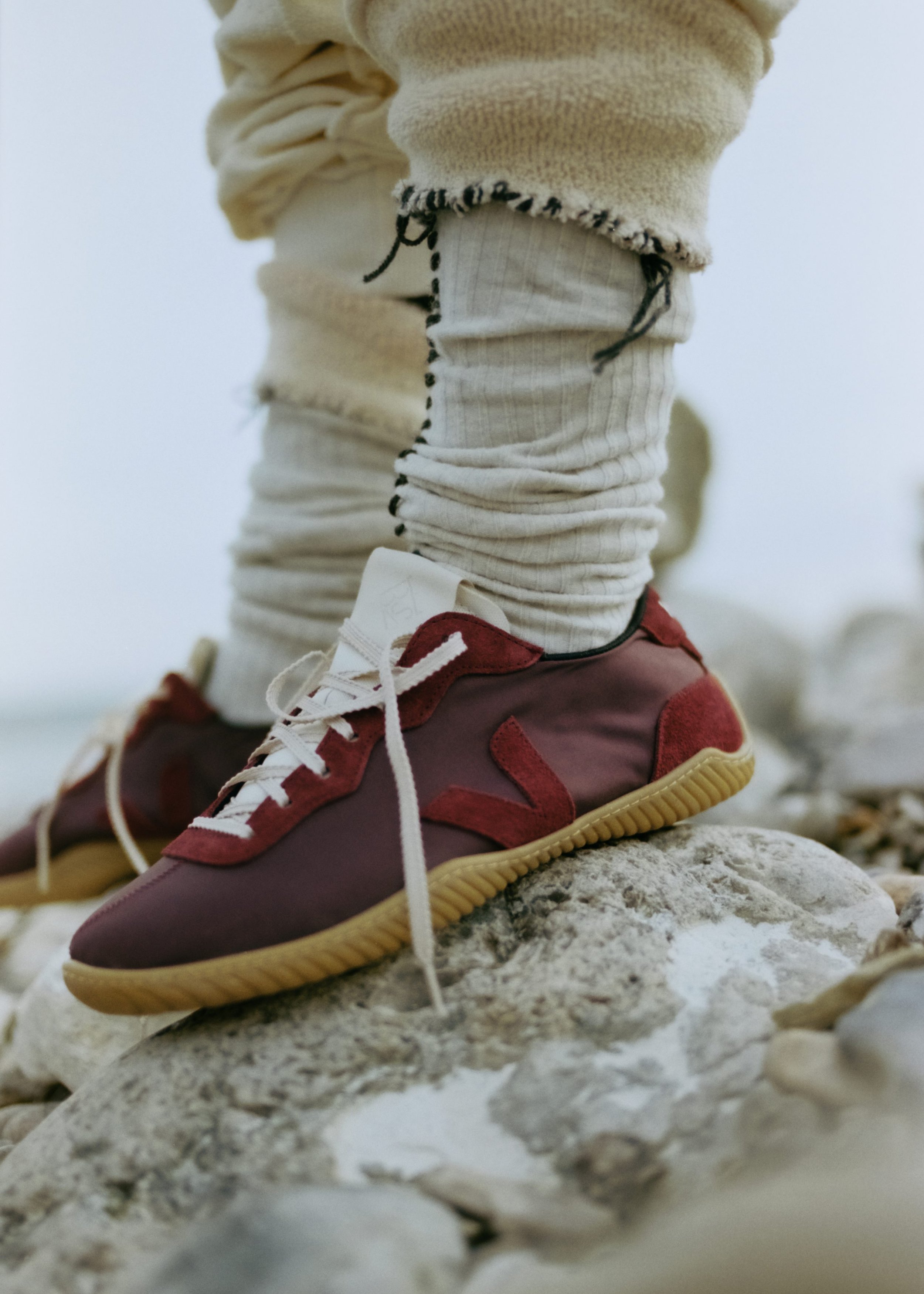 VEJA X BASERANGE thumbnail