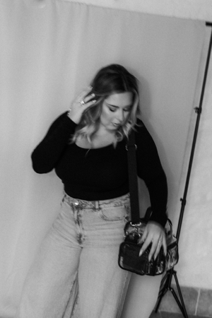 ALL OF MY LINKS 💫 Makeup and outfits  thumbnail