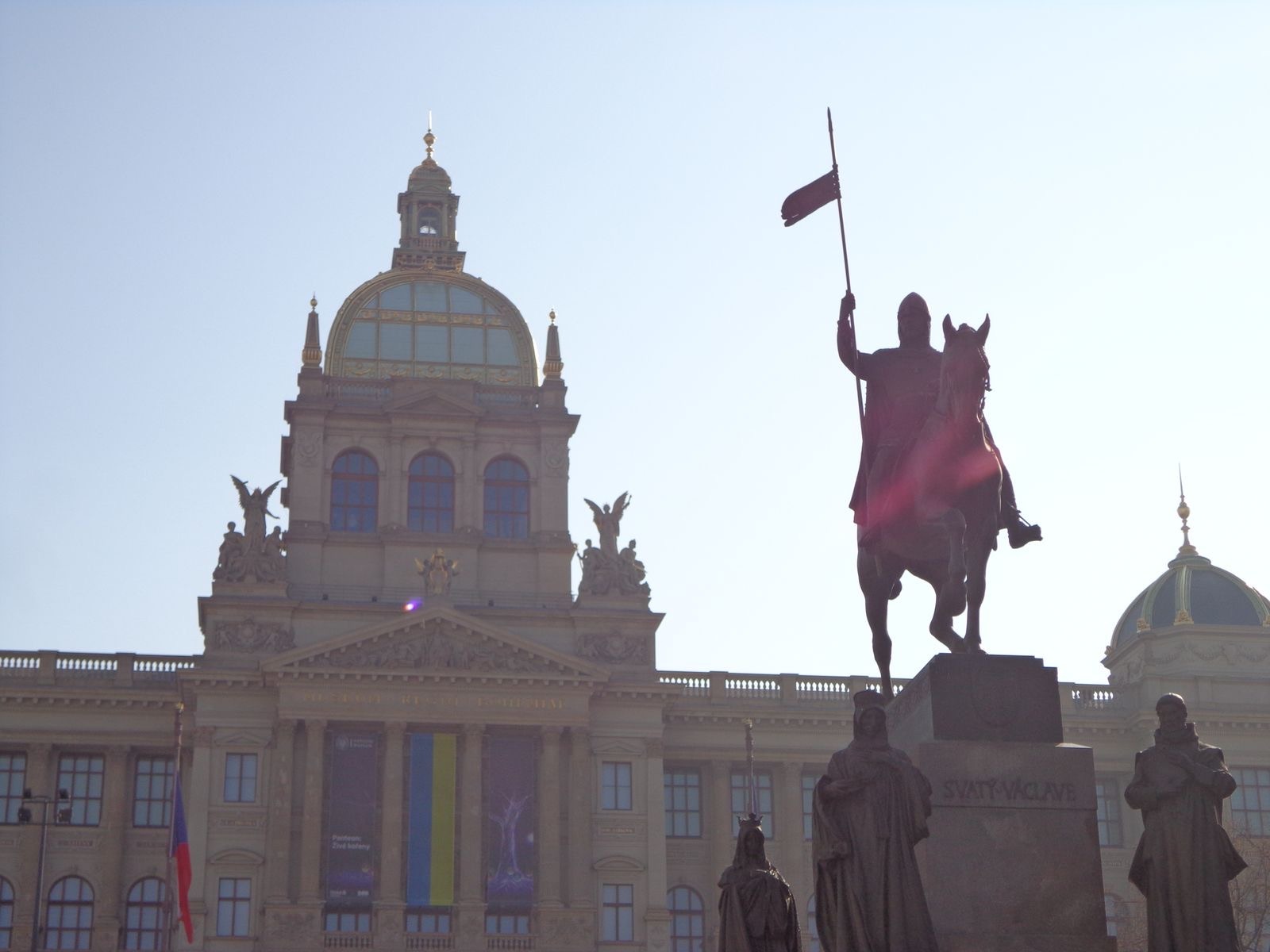 27 Hours in Prague thumbnail