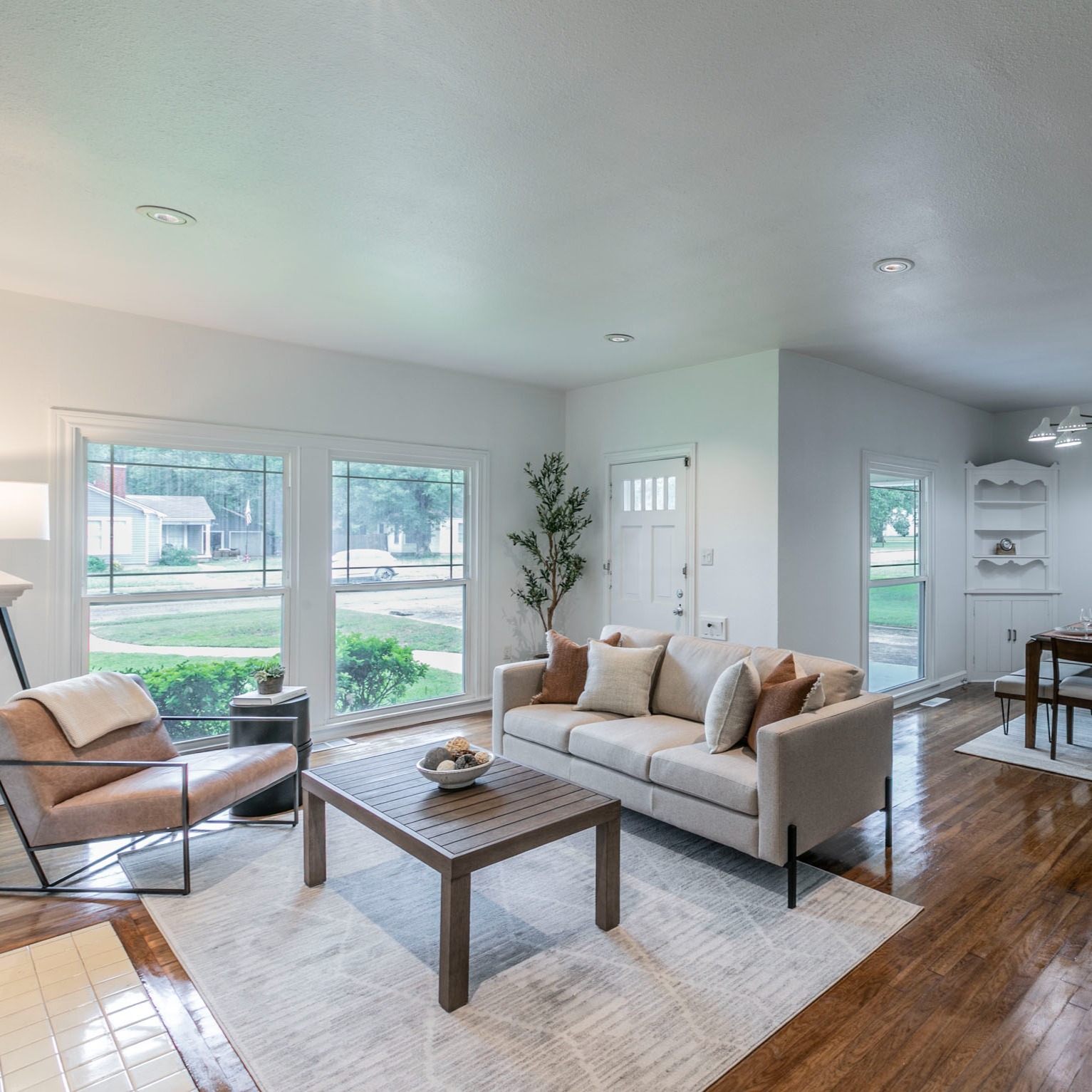 3222 Cumberland Ave. - under contract in just 2 days for 98.4% of list price! thumbnail