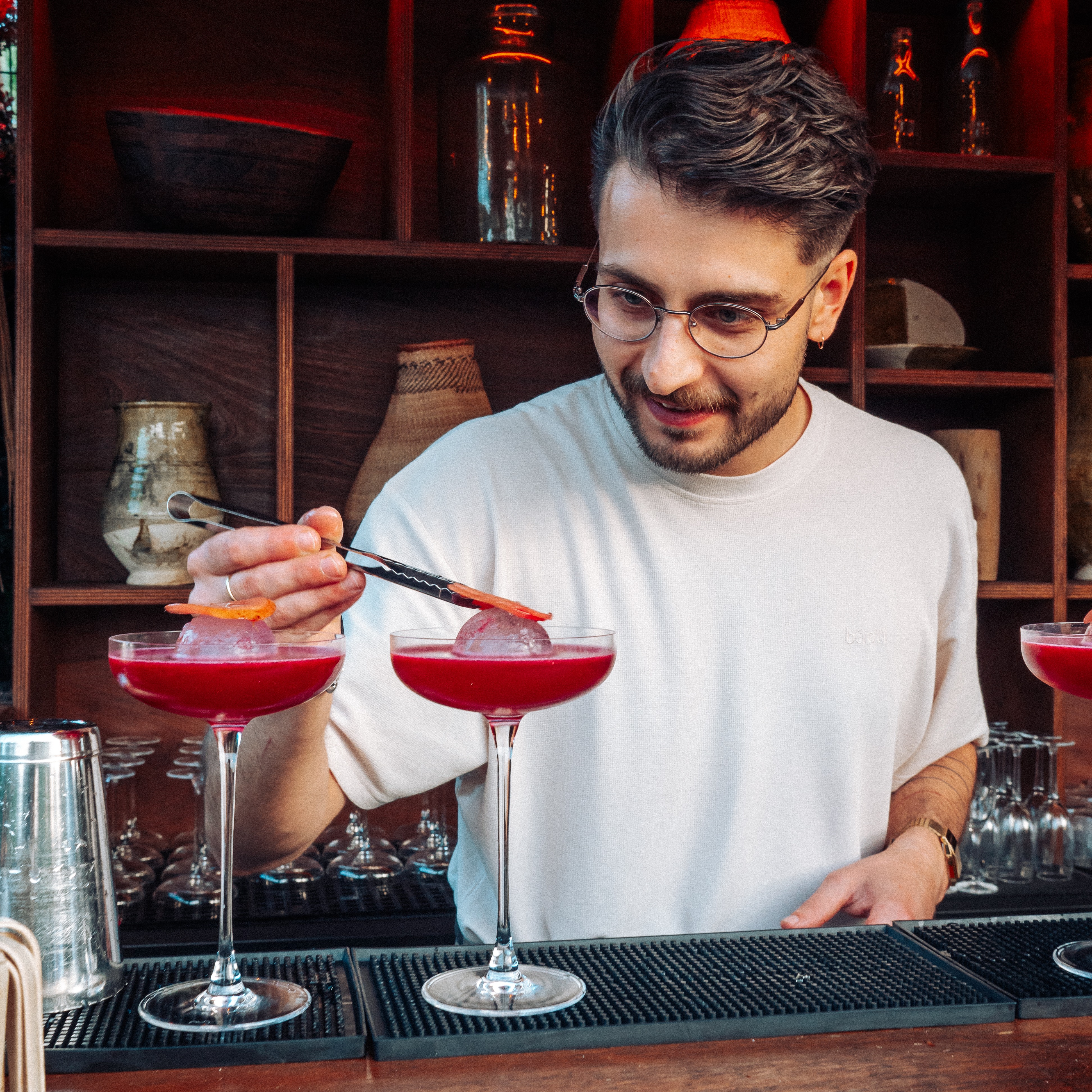 ENTREPRISES & EVENEMENTS thumbnail