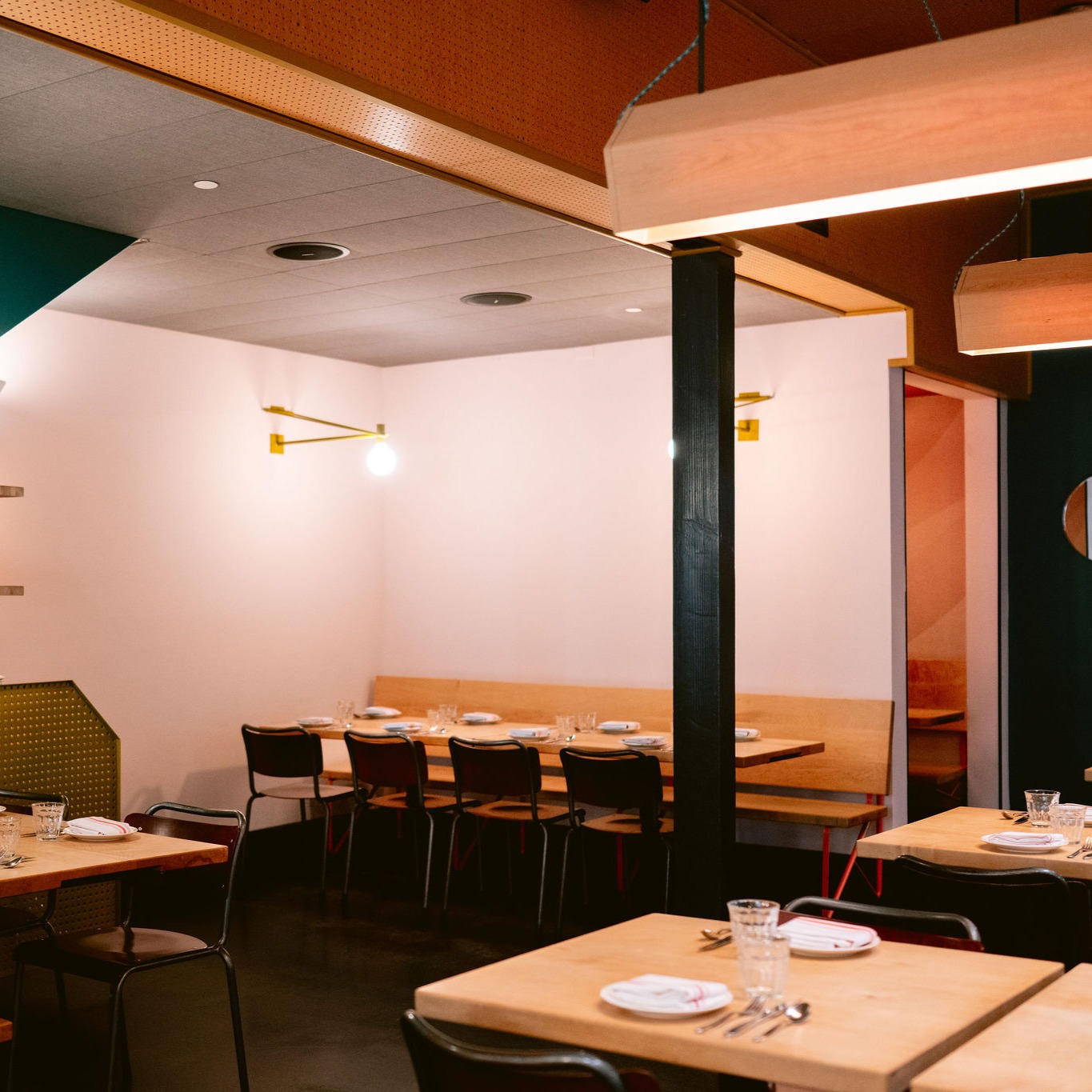 Reservations for 6-8 Guests thumbnail