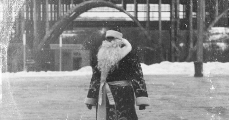 LISTEN TO “HAVE YOURSELF A WARBLY LITTLE CHIRSTMAS” OUT NOW! thumbnail