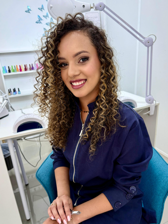 Poliana Sivieri 💅🏼 thumbnail