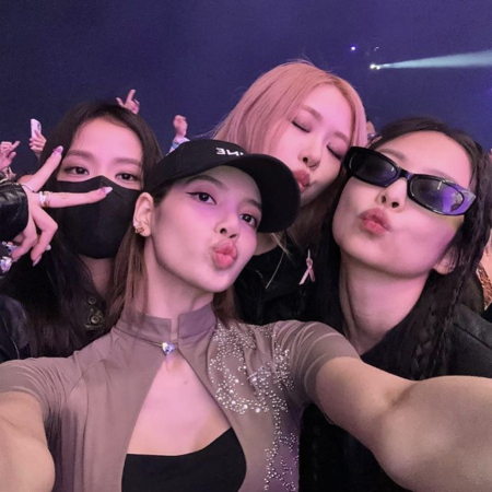 ﹫ 🦨🌷 ، 011  ❛script blackpink 5th❜ thumbnail