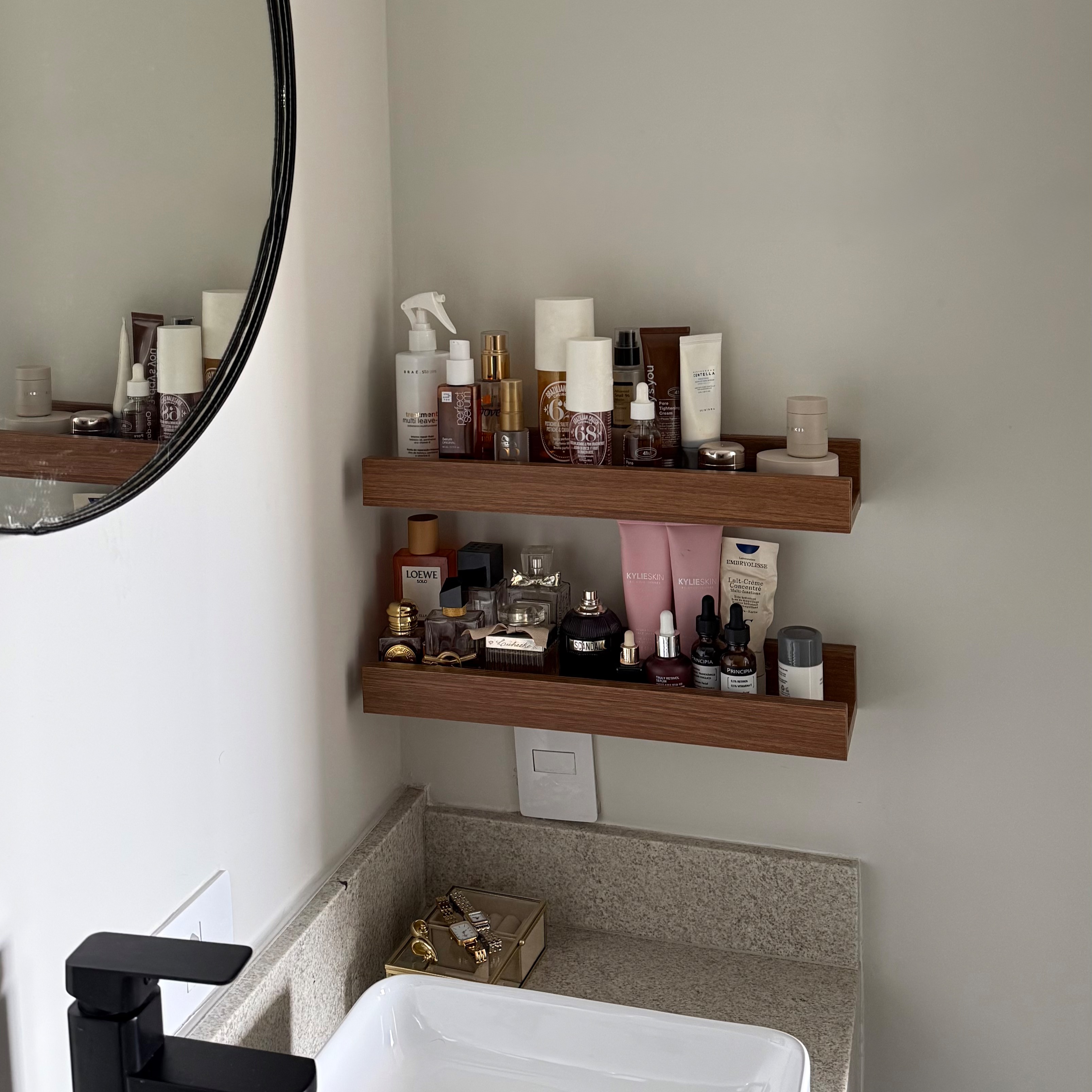 PRATELEIRAS DE MADEIRA thumbnail