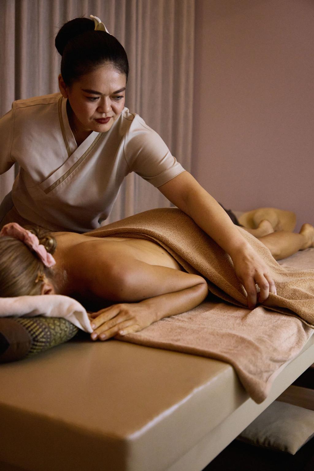 massage in riyadh,,تدليك منزلي في الرياض، فتاة جميلة، home massage in riyadh open 24/24 thumbnail