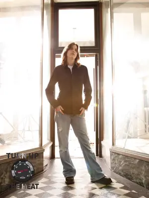 Let’s turn up the heat, shall we? 😏❤️‍🔥🔞 #wlw #wuhluhwuh #gay #queer #Y2K 