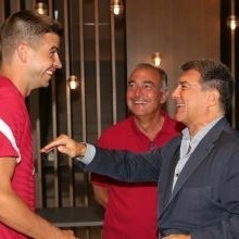 Piqué y Barça Studios en Mundo Deportivo thumbnail