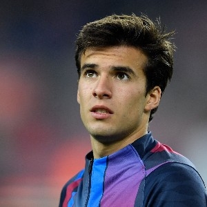 Riqui Puig y la oferta del Milan en Calciomercato thumbnail