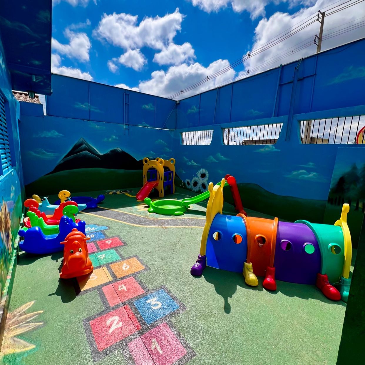 Escola Rosa dos Ventos thumbnail