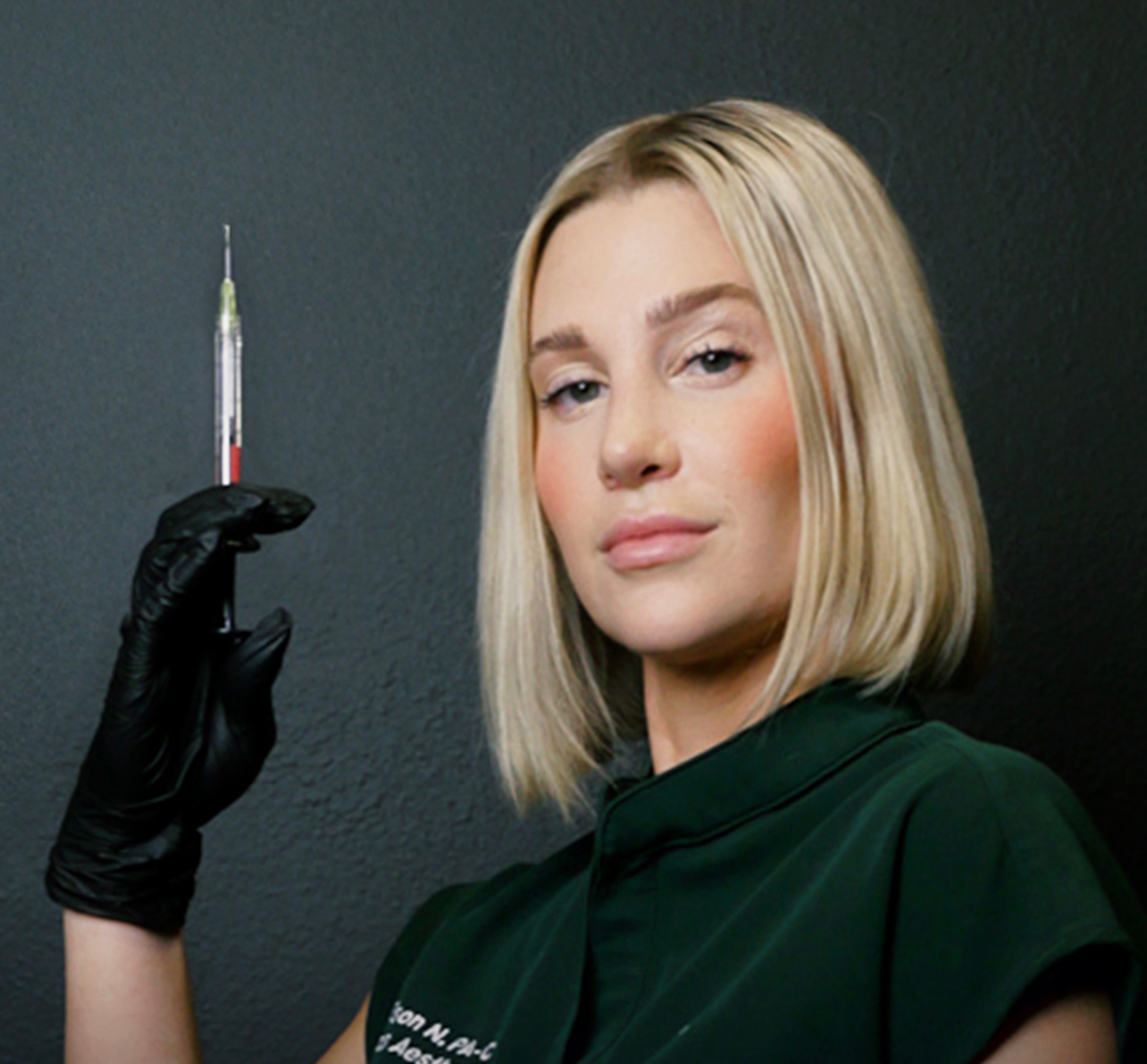 PlastikosAesthetics.com thumbnail