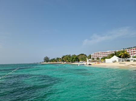 Doctor's Cave Beach thumbnail