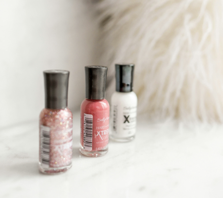 BELLEZA DE LAS UÑAS • MANICURA & SPA DE LOS PIES • RESERVA AQUÍ  thumbnail
