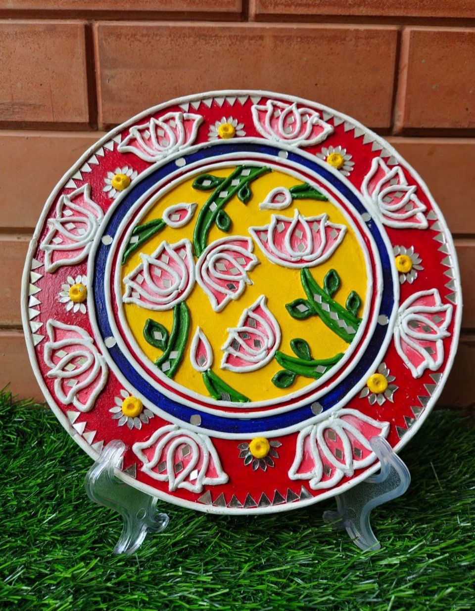 Lippan Art thumbnail