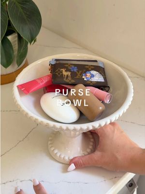 This is your sign to make a “purse bowl” 🤍 now everything has a place the second I walk in the door (and it actually loo