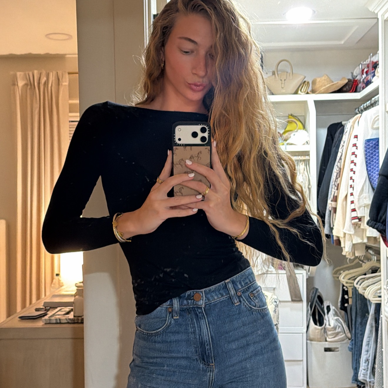 Shop My Closet 👖  thumbnail