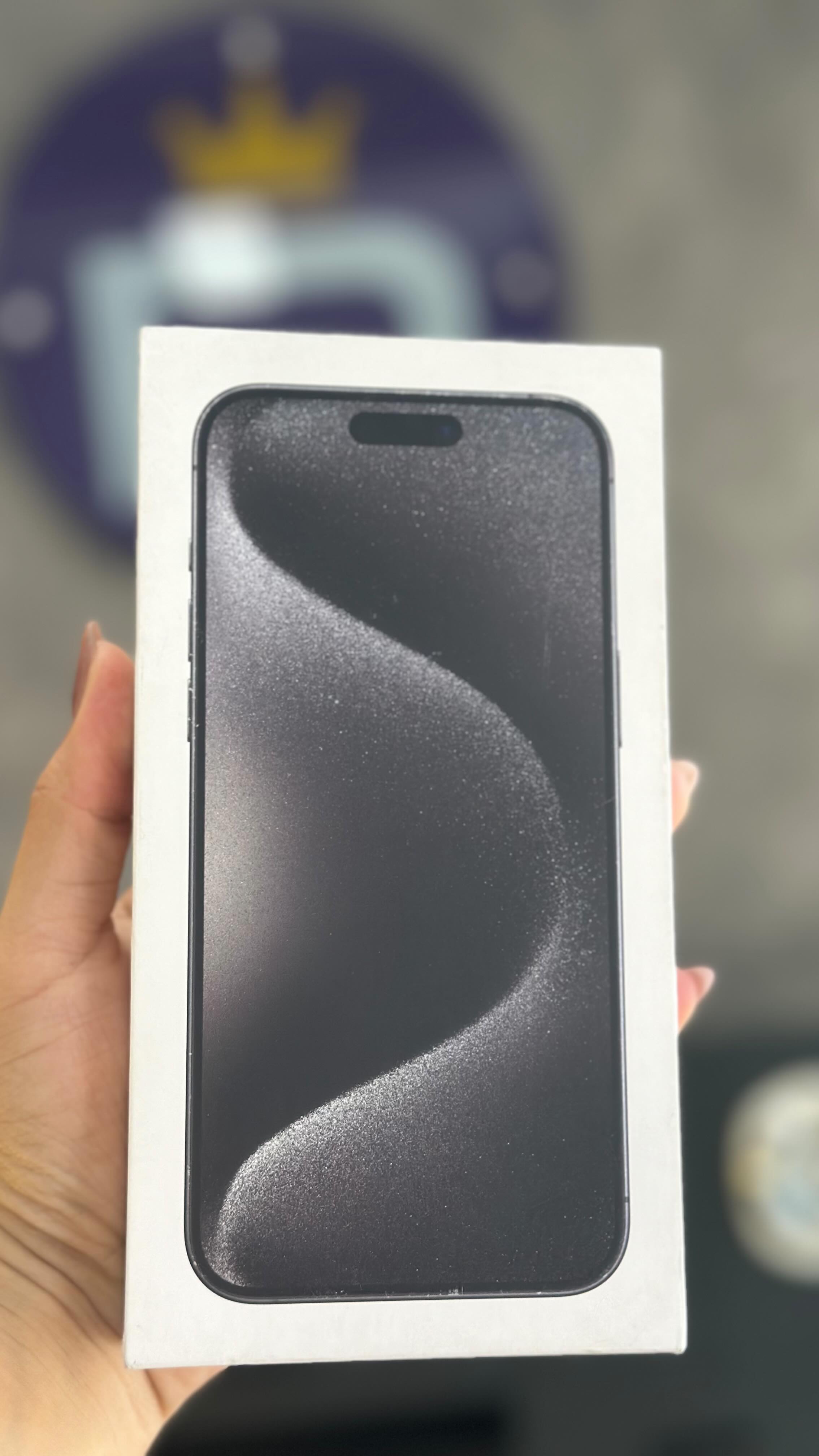 Lindo iPhone 15 pro Max 😍😍 

Eai  já encomendou o seu ? 

#apple #appleiphone #appleiphone15 #iphone15 #iphone15promax #