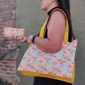 tote bag thumbnail
