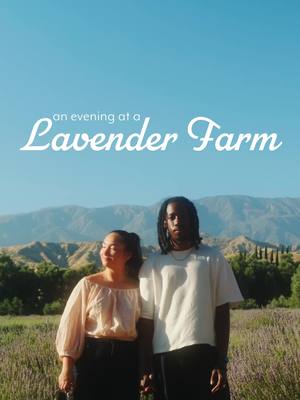 spent the evening running through lavender fields 🪻 We visited @123farm at the end of June and it was so beautiful! Thei