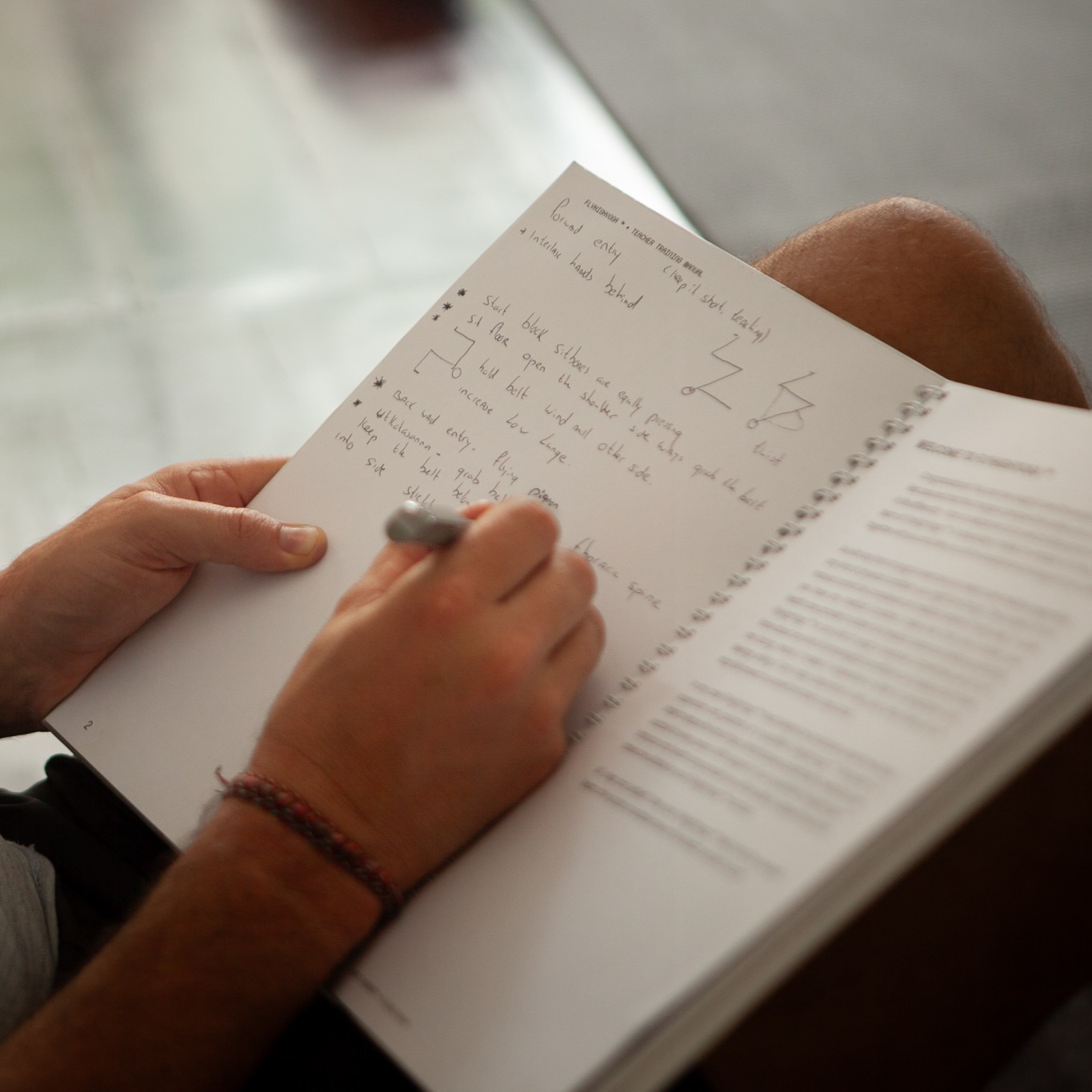 Read our Blogs thumbnail