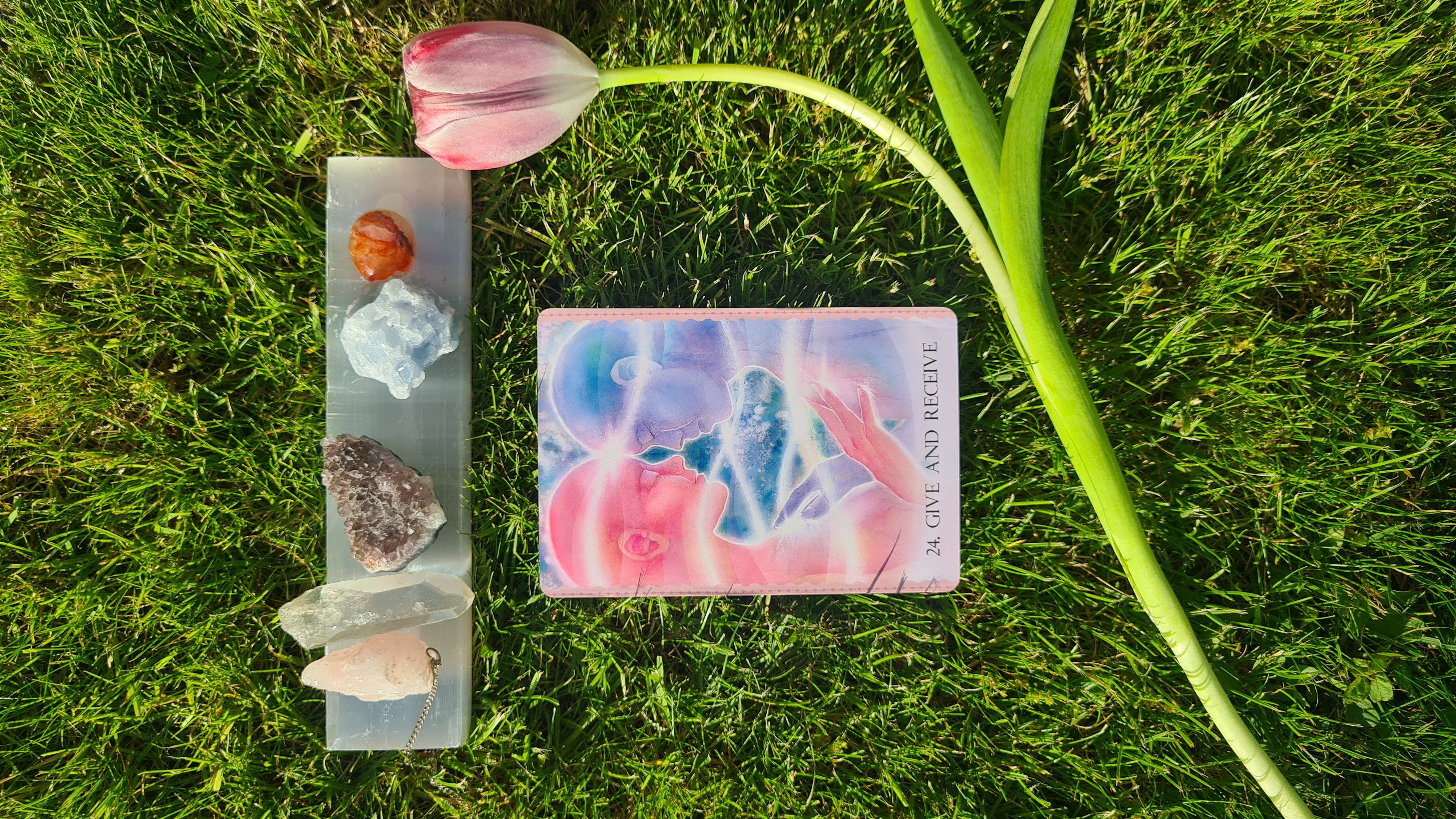 ONLINE TAROT READING thumbnail