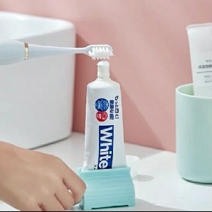 Espremedor de pasta thumbnail