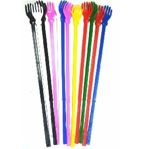 Coçador de Costas Mãozinha Coça Coça Pet Cães e Gatos thumbnail