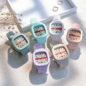 Relógio estudante  thumbnail