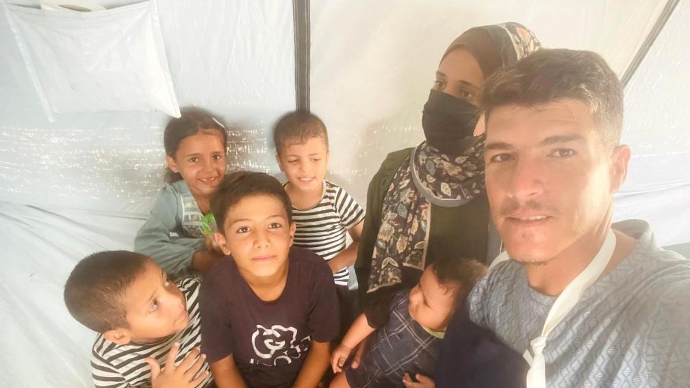 Abu Alyan : Help Abu Alyan in Gaza thumbnail