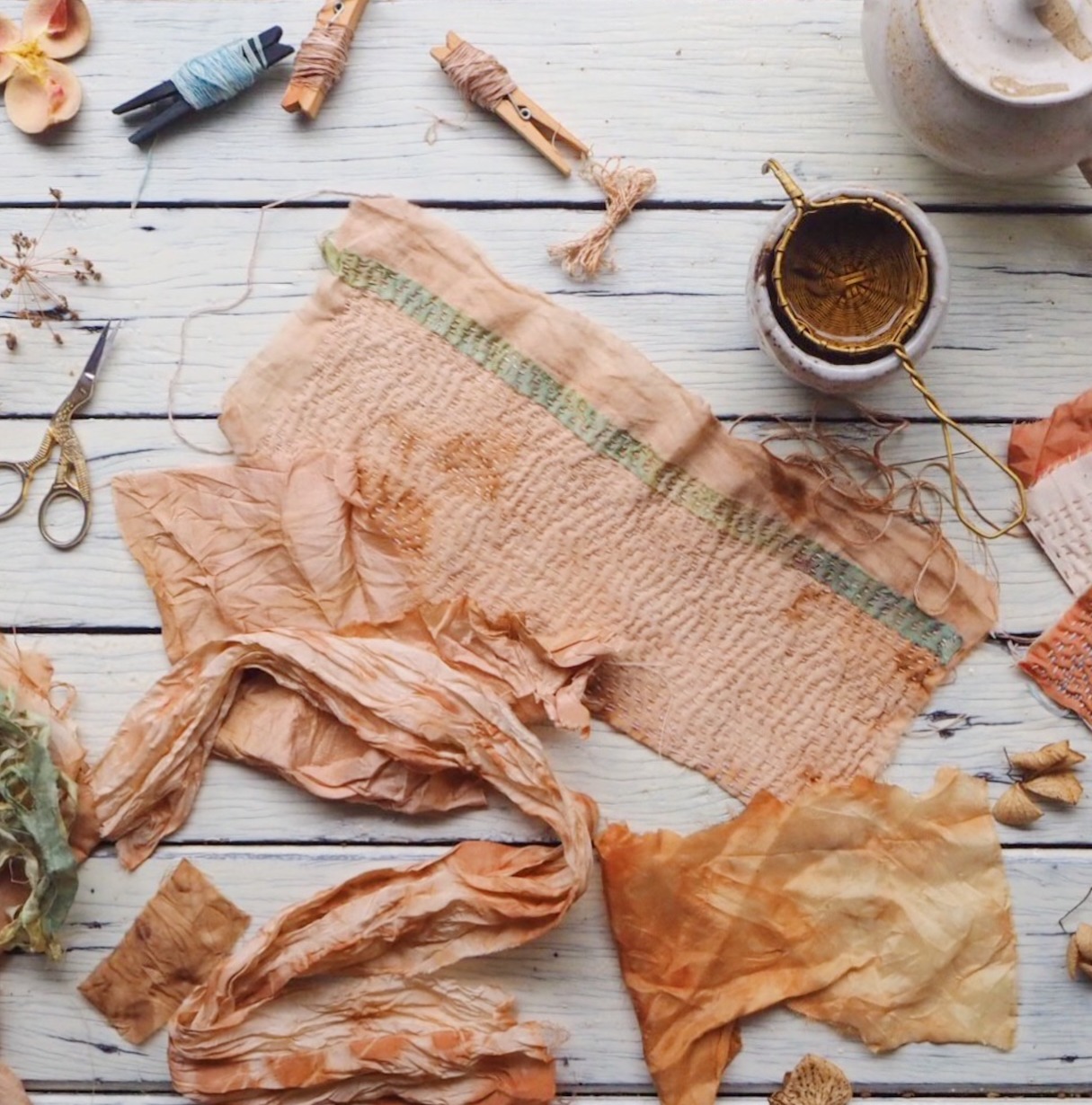 Free online Stitching course - Conversations with Slow thumbnail