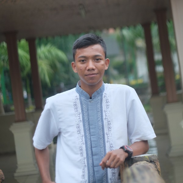 Lukmanul Hakim — Bio Site