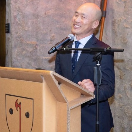 Yale Appoints Scholar of Korean Buddhism Hwansoo Kim as Head of Morse College thumbnail