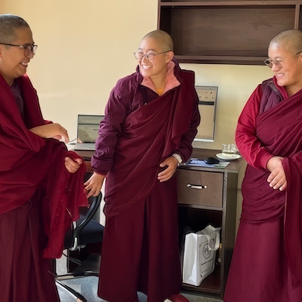Buddhist Nuns at Shugsep Nunnery in India Welcome New Research Training Center thumbnail