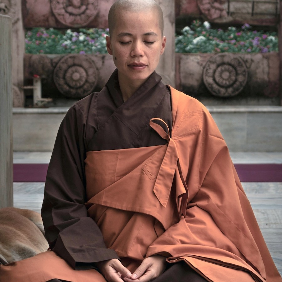 The Role of Mindfulness of the Breath in Meditation Traditions thumbnail