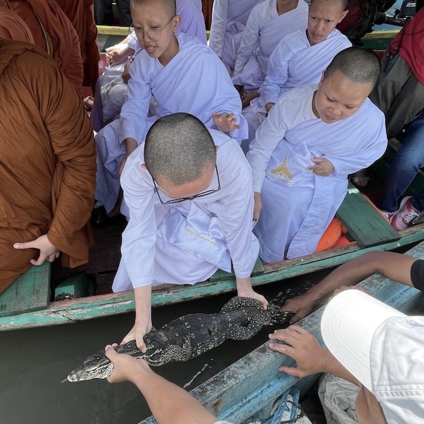 Caring for the Earth: Young Buddhist Association of Indonesia Closes 2025 with Life-Release Ceremony thumbnail