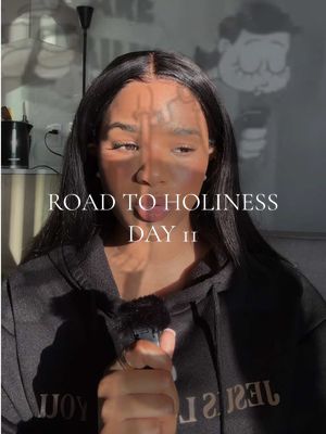 ROAD TO HOLINESS | DAY 11 👣💕 Tag un(e) ami(e) qui aime pas jeûner ☺️ Dans la Bible, le jeûne est l’acte volontaire de s’
