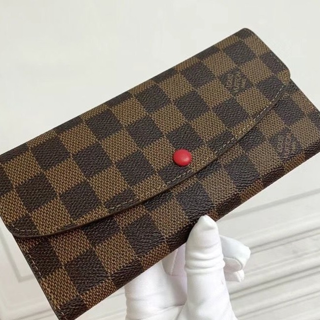 LV wallet thumbnail