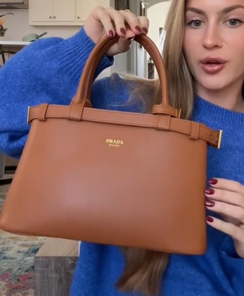 Prada thumbnail