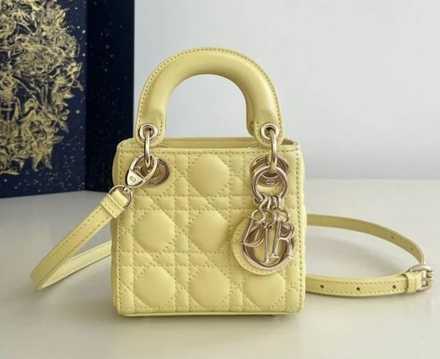 mini lady CD bag thumbnail
