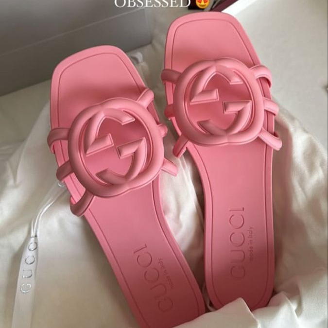 GG sandals thumbnail