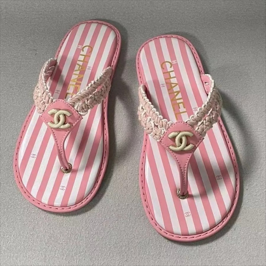 CC flip flop thumbnail