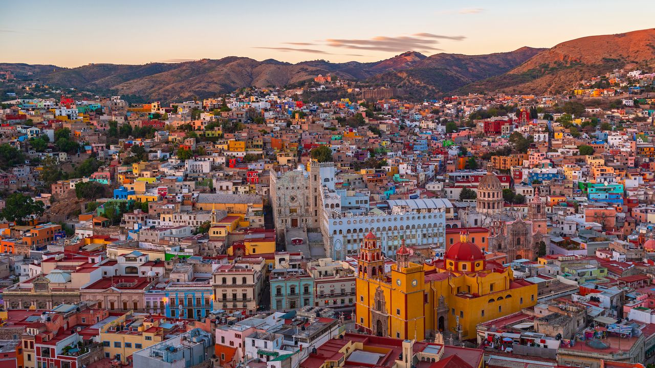 The Importance of the Color Pink in Latin American Architecture and Design thumbnail