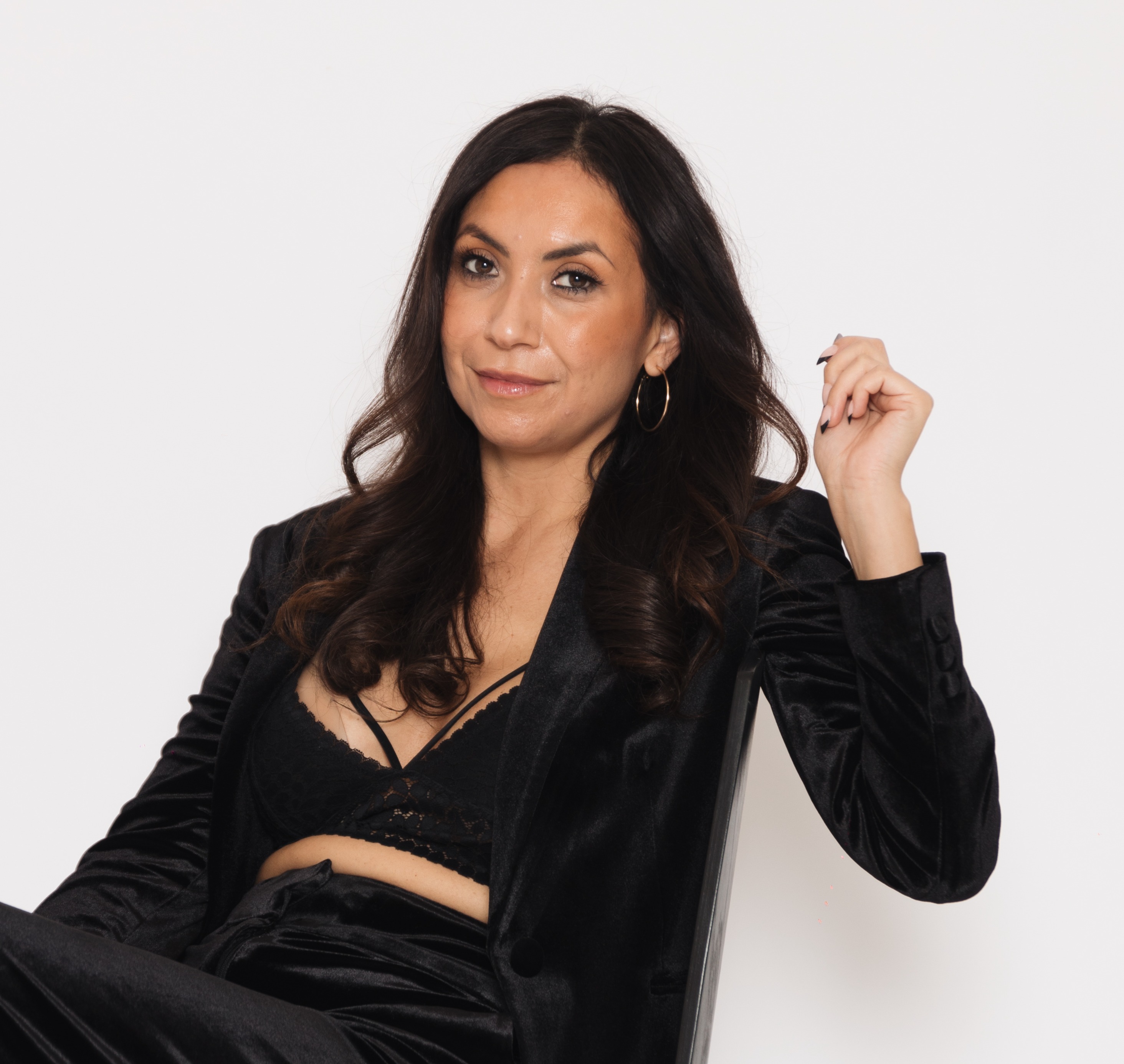 SHOP My Looks thumbnail